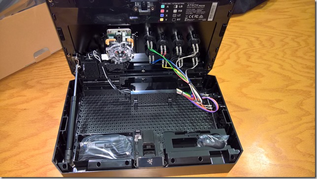 Razer Atrox inside the case